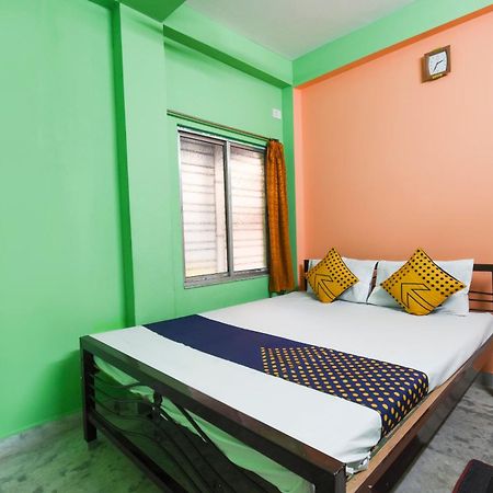 Spot On Hotel O Maa Rakhakali Bhawan Garden Reach Esterno foto